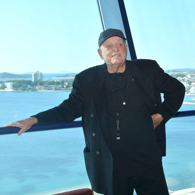 Vlado Stenzel