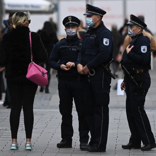 Policija u Münchenu, ilustracija