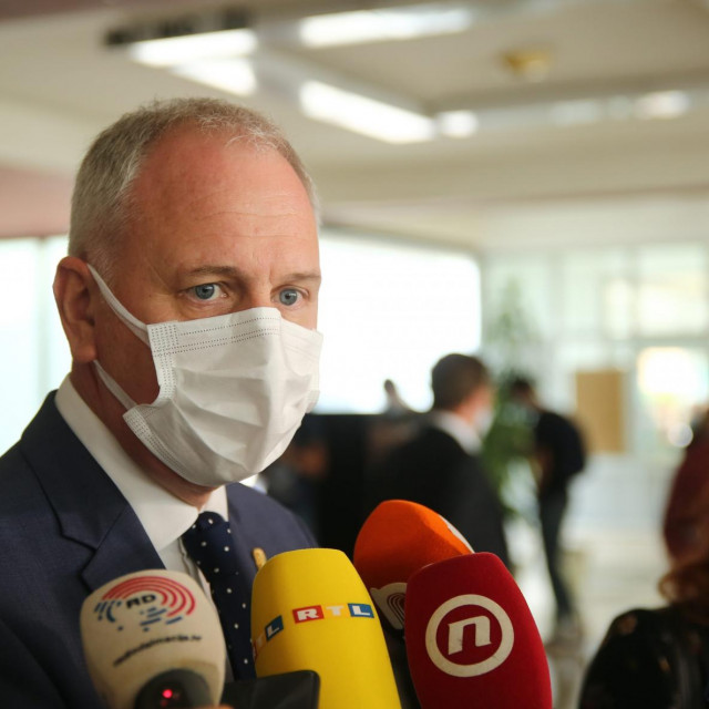 Andro Krstulović Opara