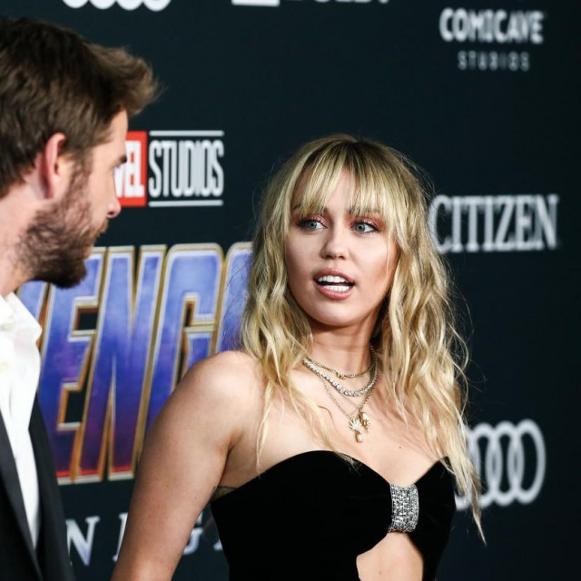 Liam Hemsworth Miley Cyrus