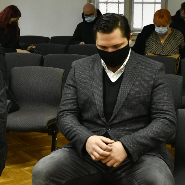 Marin Kamenički (desno)