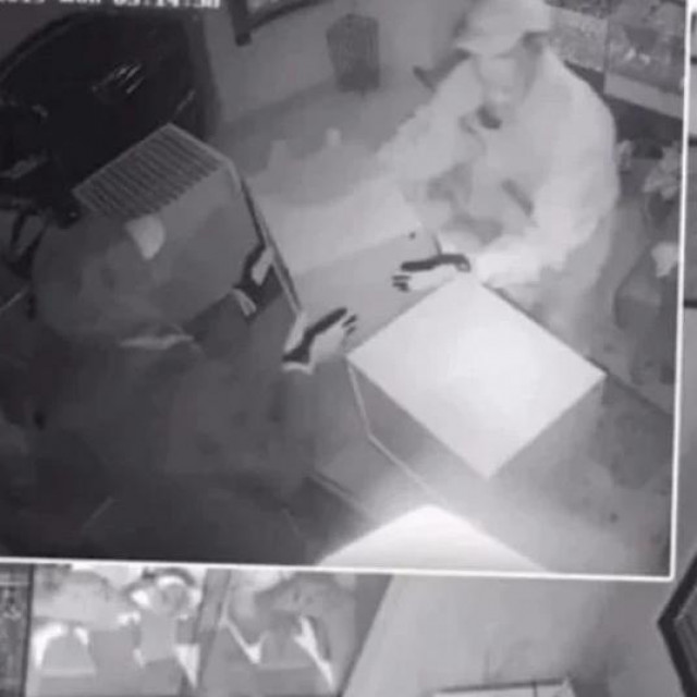 Pljačka zlatarnice u Splitu