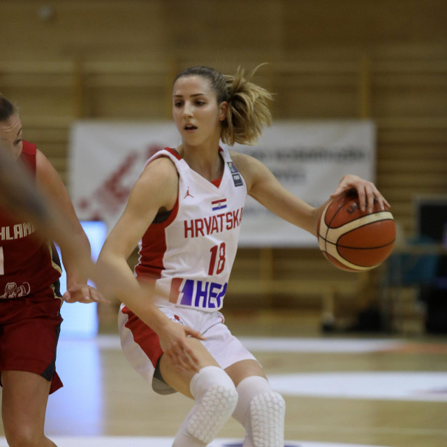 Ivana Dojkić