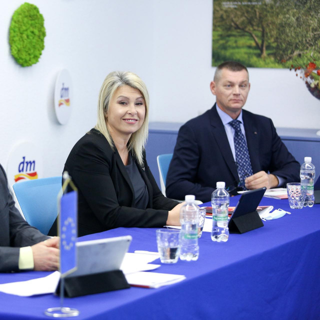 Članovi Uprave dm-a Dario Klemar, Gordana Picek i Branko Zvonarić govorili su o rezultatima