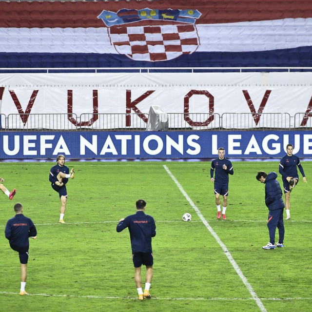 Trening Vatrenih na Poljudu