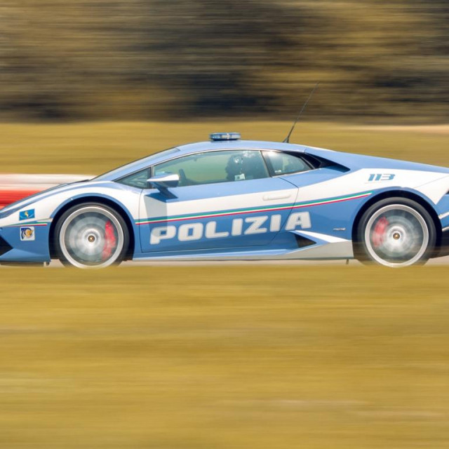 Policijski Lamborghini