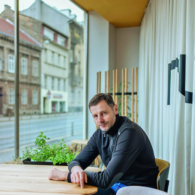 Nikola Radeljković, produkt dizajner kolektiva Numen/For Use