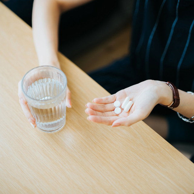 Virusne infekcije, prehlada i gripa, pa tako i COVID-19, ne liječe se antibioticima