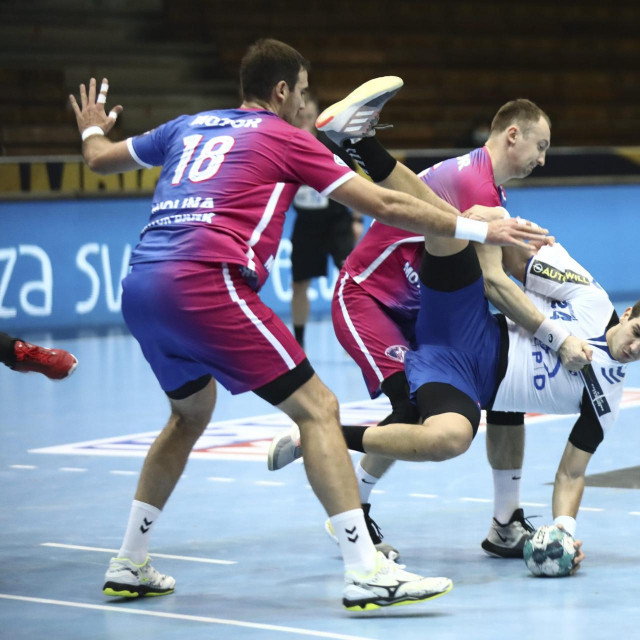 Matanović je imao dosta problema s realizacijom