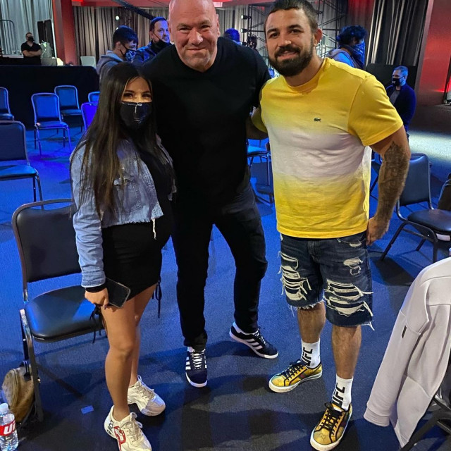 Latory Gonzalez, Dana White i Mike Perry