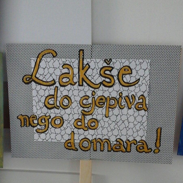 Jedan od transparenata