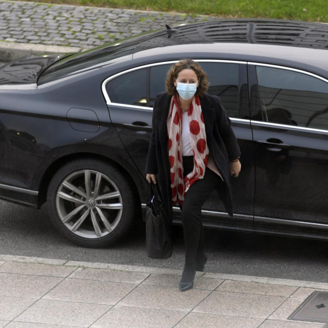 Nina Obuljen Koržinek