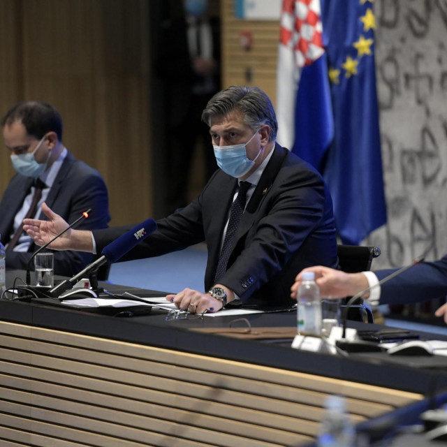 Ivan Malenica, Andrej Plenković, Josip Aladrović
 