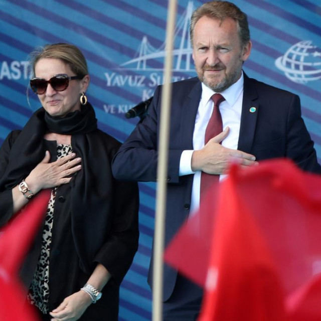 Sebija i Bakir Izetbegović