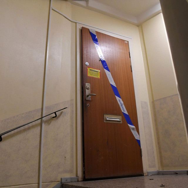 Vrata stana u kojem je muškarac desetljećima bio zatočen