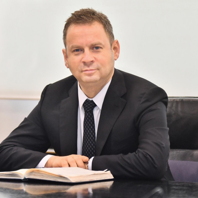 Živko Mukaetov, Predsjednik Upravnog odbora, Generalni direktor Alkaloida i Predsjednik Upravnog odbora projekta