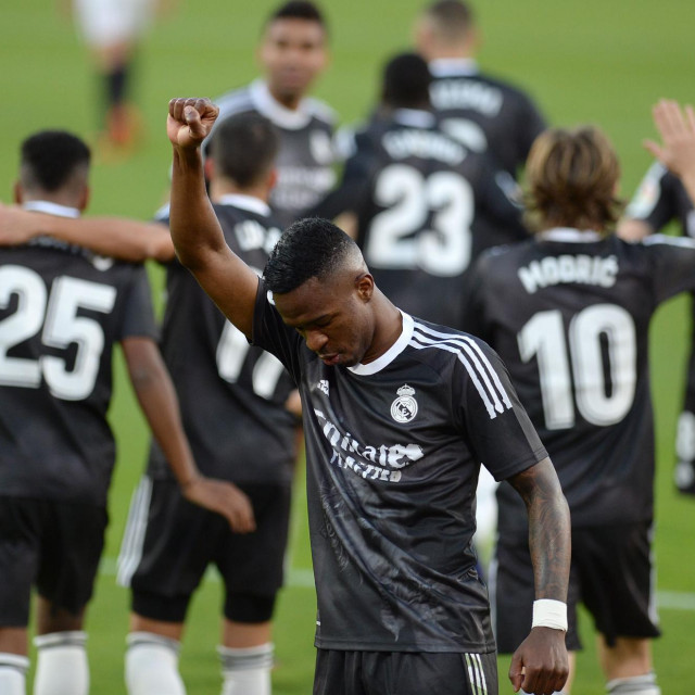 Vinicius Junior slavi gol, u pozadini Luka Modrić