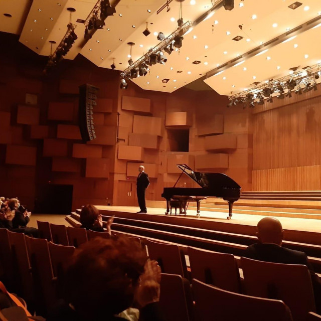 Ivo Pogorelić u Lisinskom