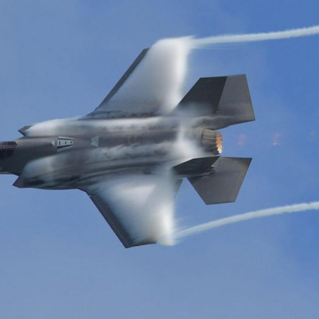 borbeni avion pete generacije F-35 Lightning II Lockheed Marina