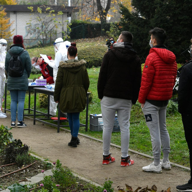 Testiranje učenika i zaposlenika škole na koronavirusš