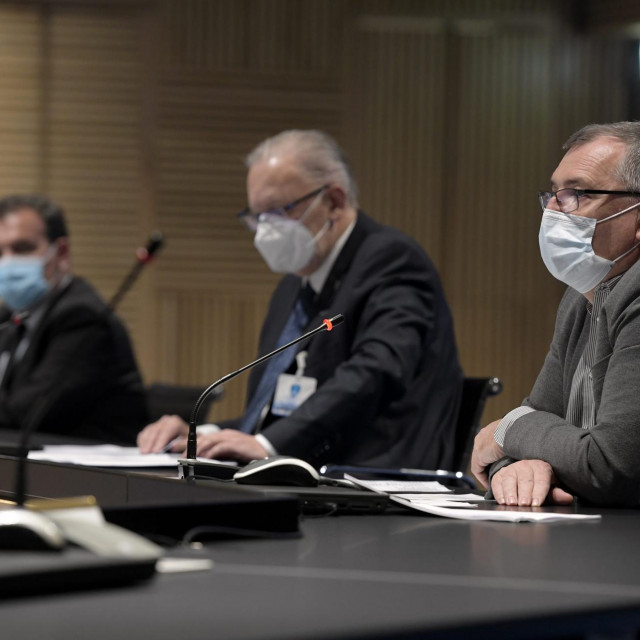  Alemka Markotić, Vili Beroš, Davor Božinović, Krunoslav Capak