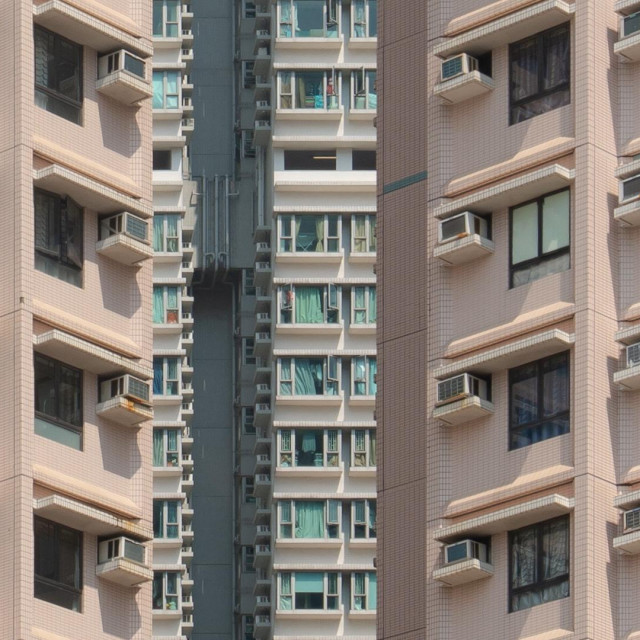 Serial Parallels, Max Hattler