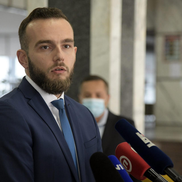 Ministar rada, mirovinskoga sustava, obitelji i socijalne politike Josip Aladrović