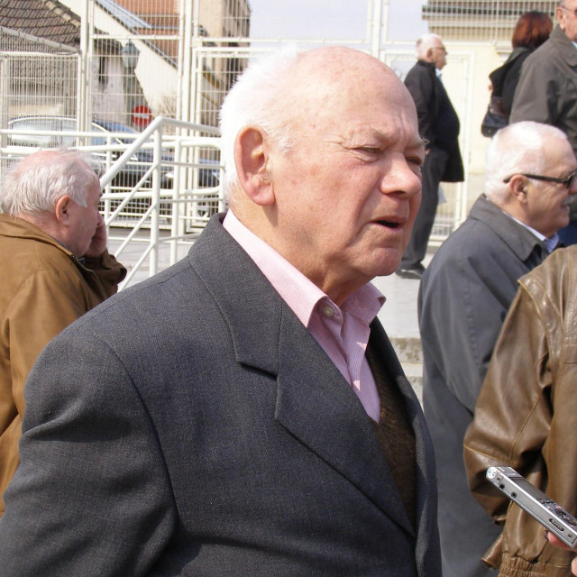 Željko Seleš