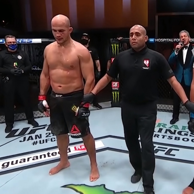 Junior Dos Santos