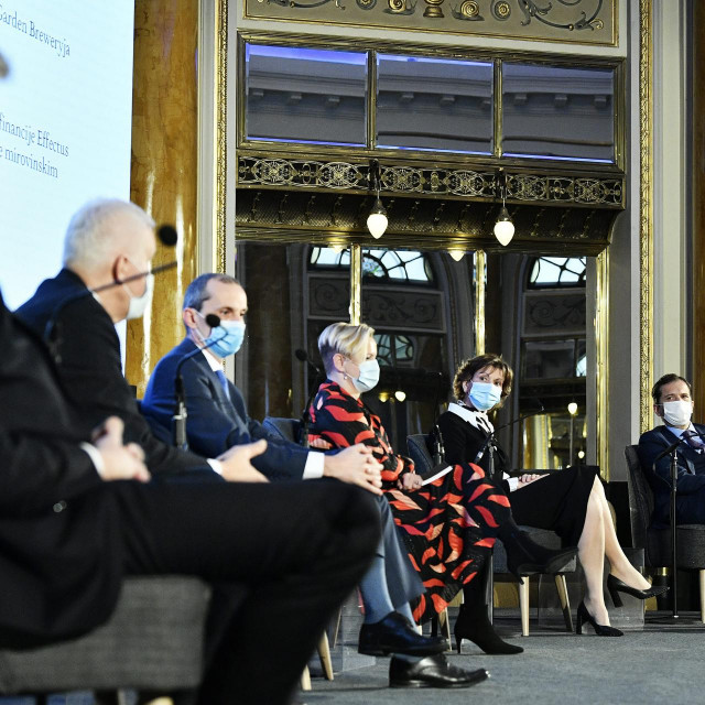 Petar Vlaić, Mladen Vedriš, Tomislav Ridzak, Ivana Gažić, Martina Dalić, Tomislav Alpeza