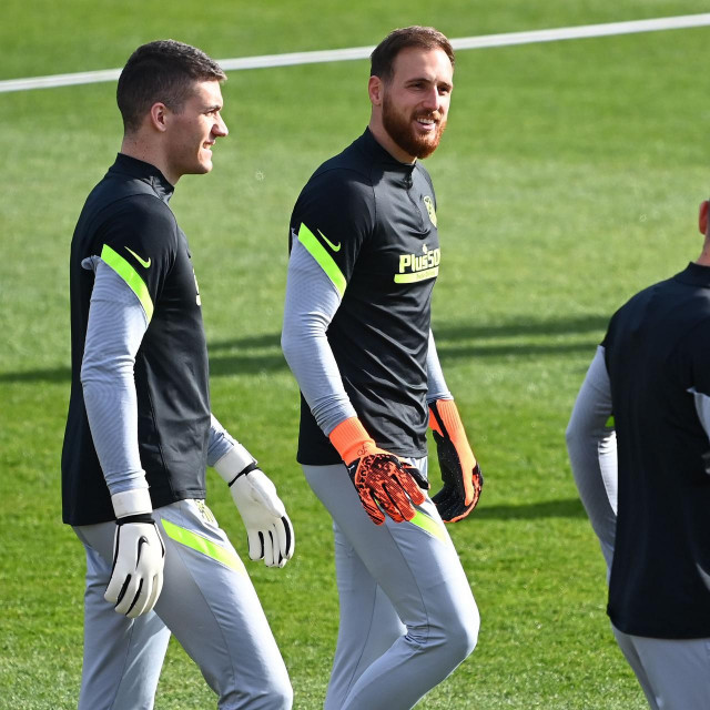 Ivo Grbić i Jan Oblak