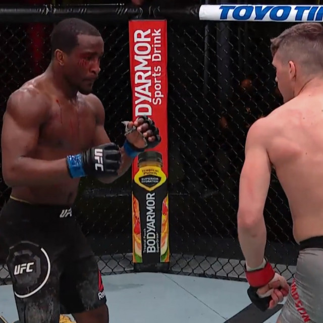 Geoff Neal vs. Stephen Thompson