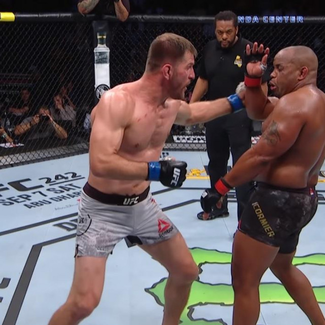 Stipe Miočić vs. Daniel Cormier