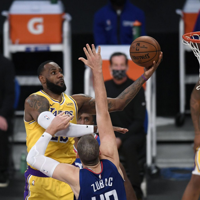 Ivica Zubac u akciji