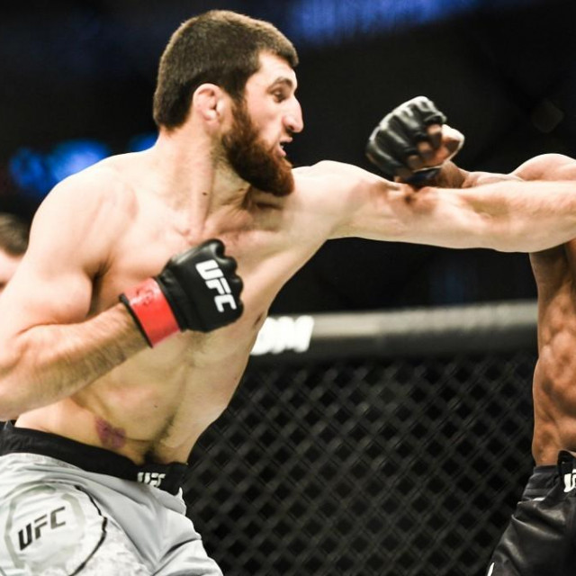 Magomed Ankalae vs Dalcha Lungiambula