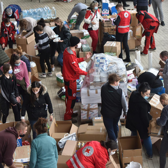 Prikupljanje pomoći (ilustracija)