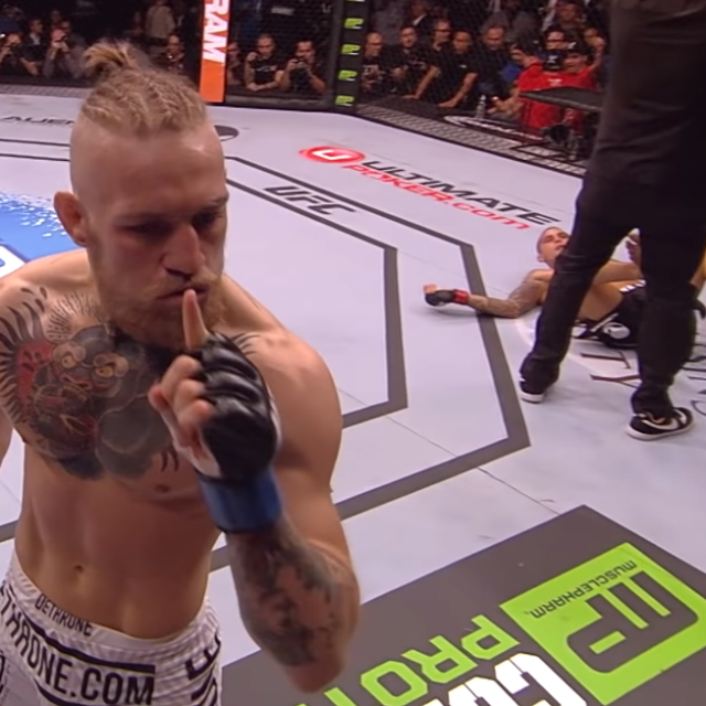 Conor McGregor vs Dustin Poirier