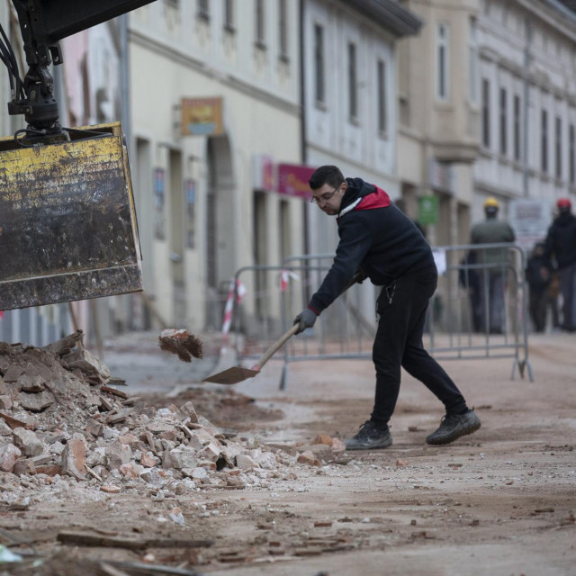 Čišćenje ruševina