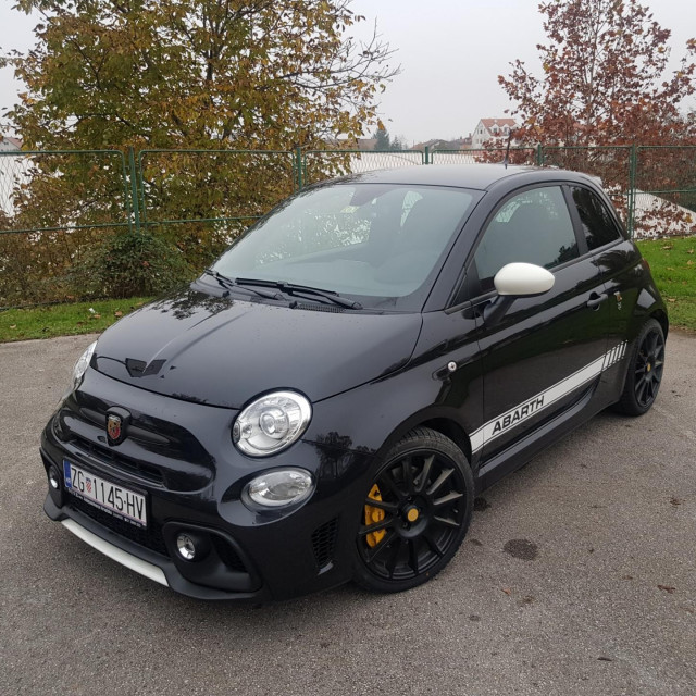Abarth 595 Esseesse