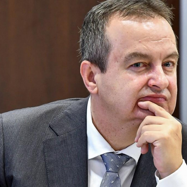 Predsjednik Skupštine Srbije Ivica Dačić među prvima je primio rusko cjepivo