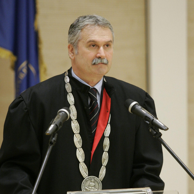 Rektor sveučilišta u Splitu Dragan Ljutić