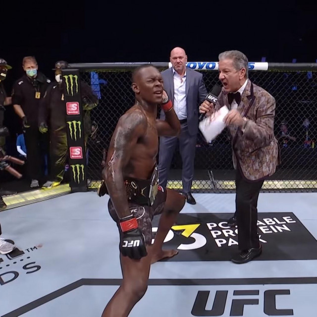 Israel Adesanya i Bruce Buffer