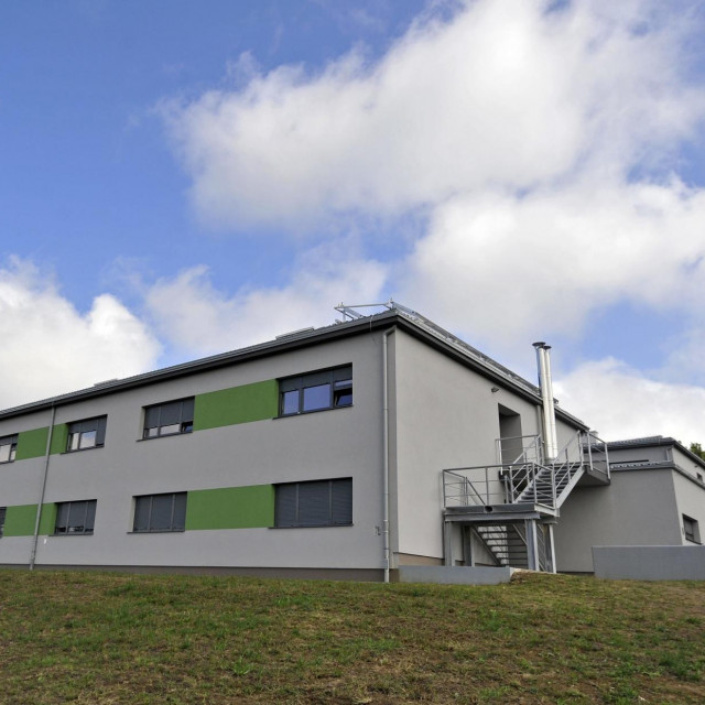 Vojarna ”Pukovnik Predrag Matanović” u Petrinji