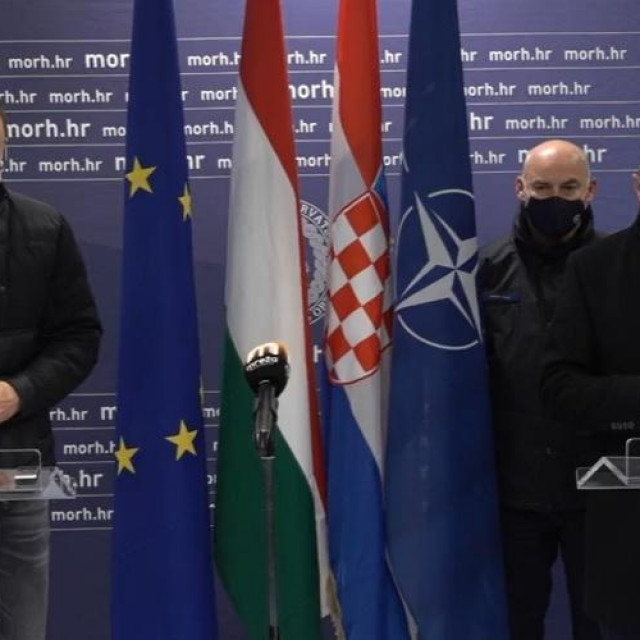 Peter Szijjarto u Petrinji