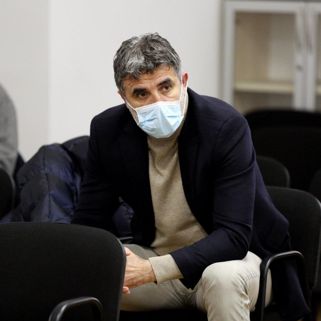 Suđenje za izvlačenje novca iz Dinama.
 