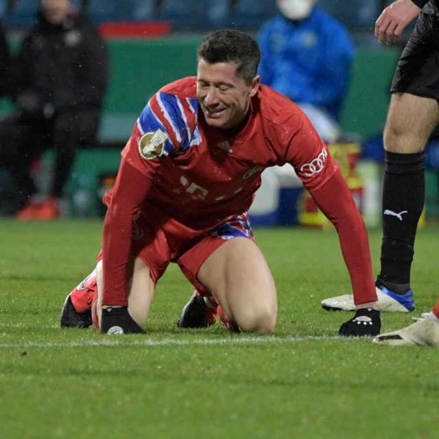 Nije previše puta bio na koljenima u zadnjih godinu dana