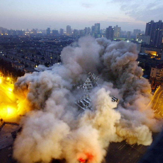 Stara jezgra Šangaja koja uzmiče pred modernim gradom