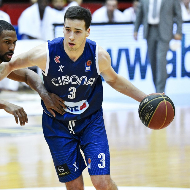 Krešimir Radovčić protiv Mornara