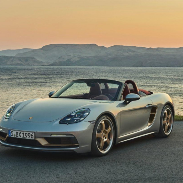 Porsche Boxter na Jadranskoj magistrali