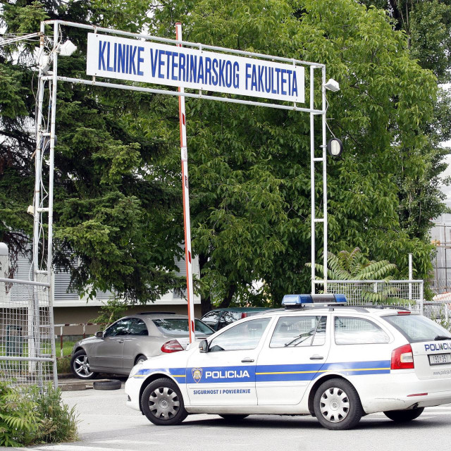 Dolazak policije na Veterinarski fakultet (ilustrativna fotografija)